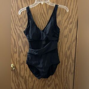 Jaclyn Smith One Piece Swimsuit